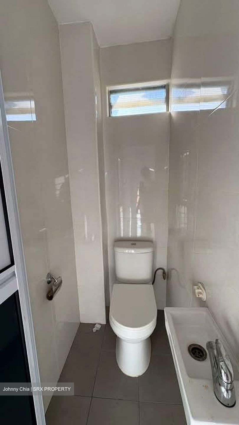 Lowland Road (D19), Apartment #530480851
